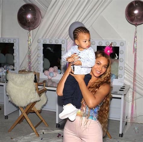 beyonces son sir carter.